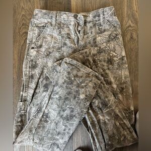 Women’s  Camouflage Pants